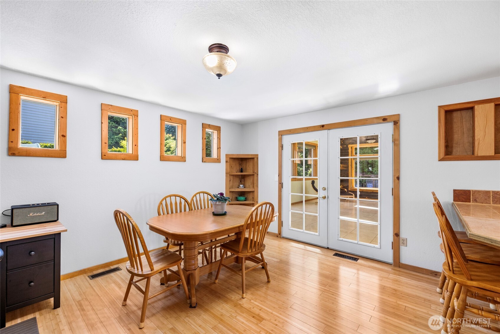 801 North Waugh Road Mount Vernon, WA 98273 - Photo 18 of 38