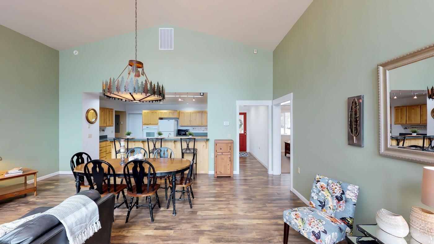 16949 Covina Road Bend, OR 97707 - Photo 21 of 24 Additional Photo