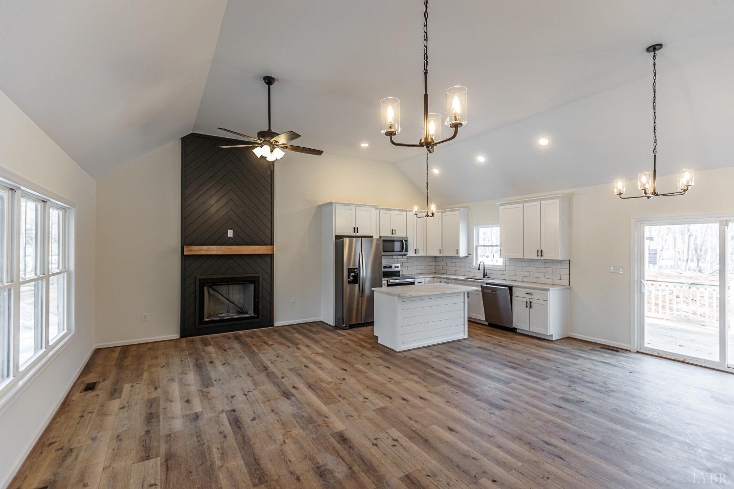 2132 Stonewall Road Concord, VA 24538 - Photo 3 of 30