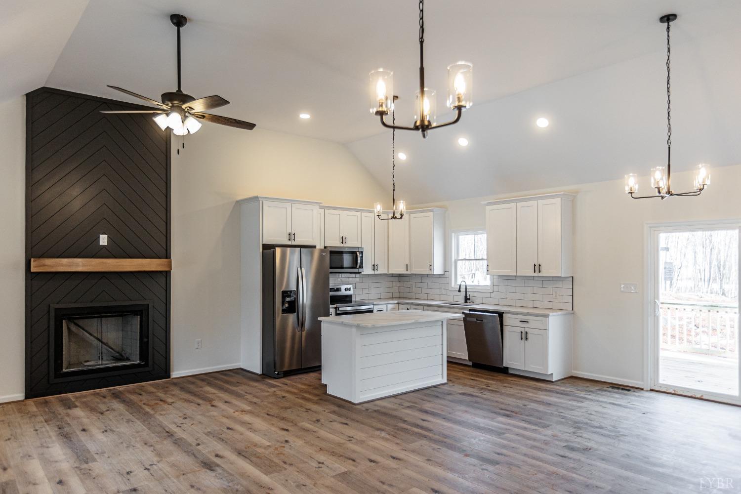 2132 Stonewall Road Concord, VA 24538 - Photo 4 of 30