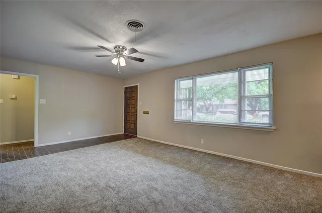 $1,895 | 4004 Caddo Trail, Lake Worth, TX 76135