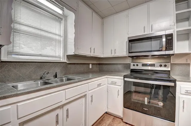 a view of room with walk in closet