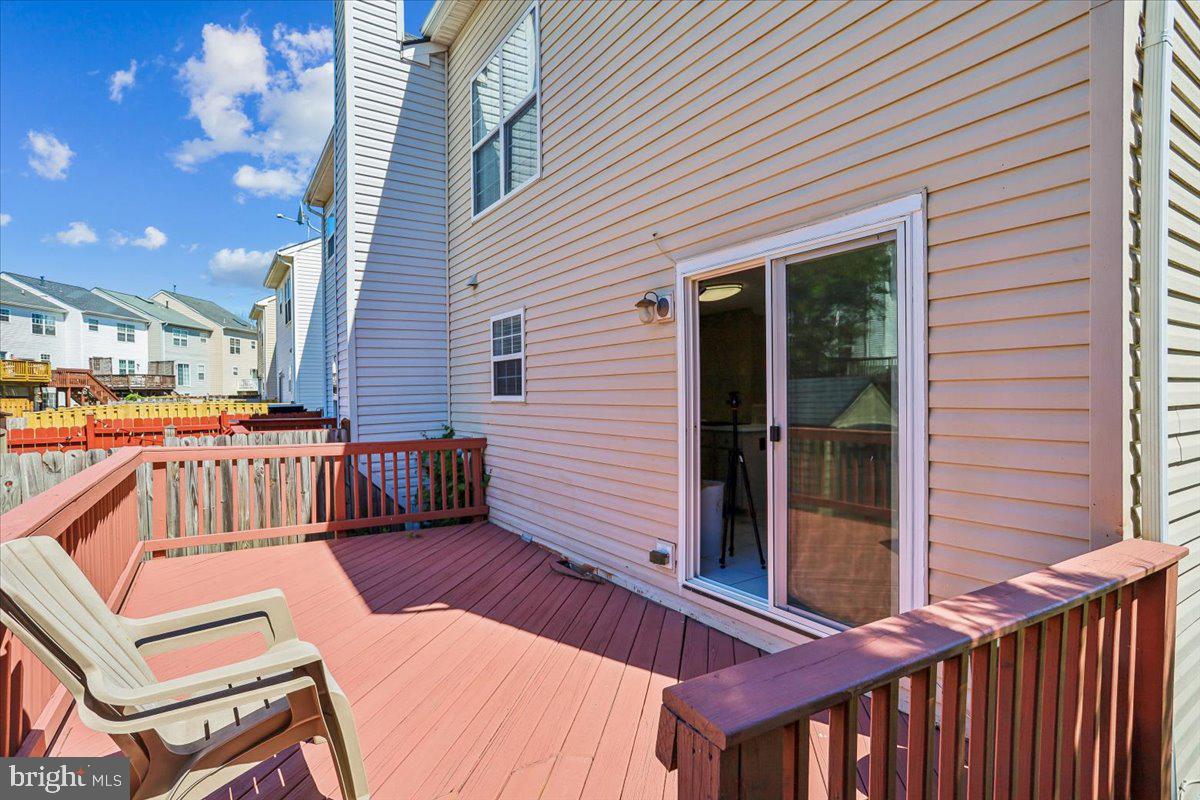9077 Slate Stone Loop Bristow, VA 20136 - Photo 7 of 49