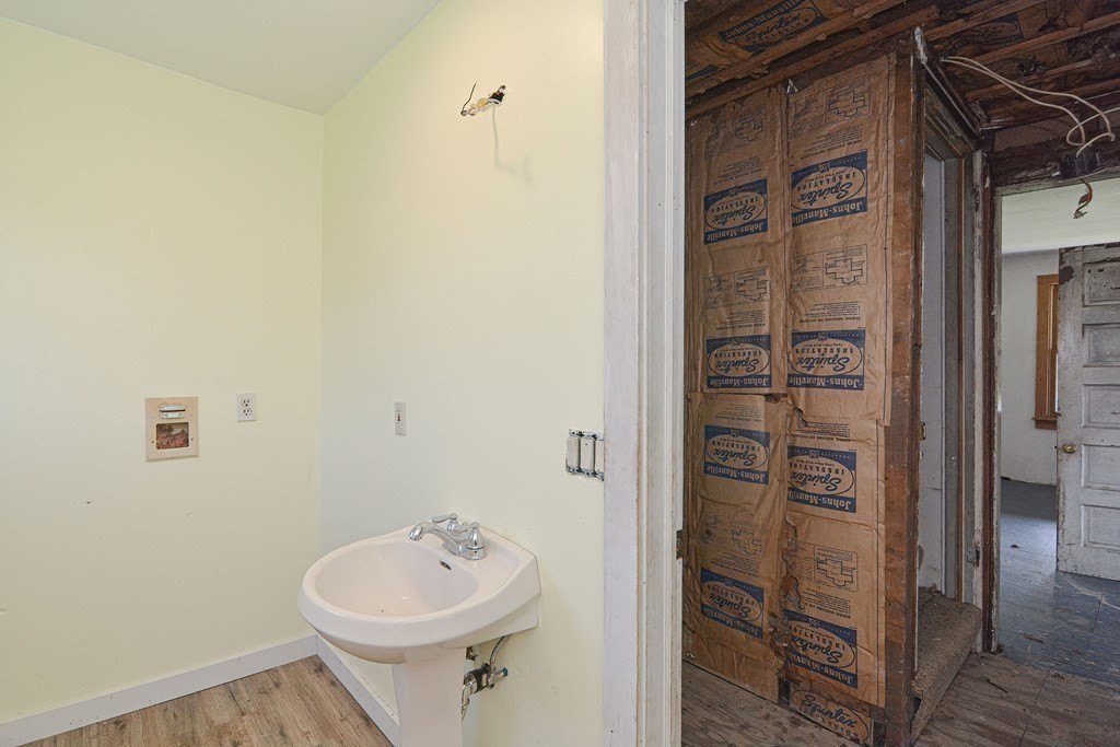 74 South Chesterfield Road Williamsburg, MA 01096 - Photo 16 of 42 Gallery Image 16