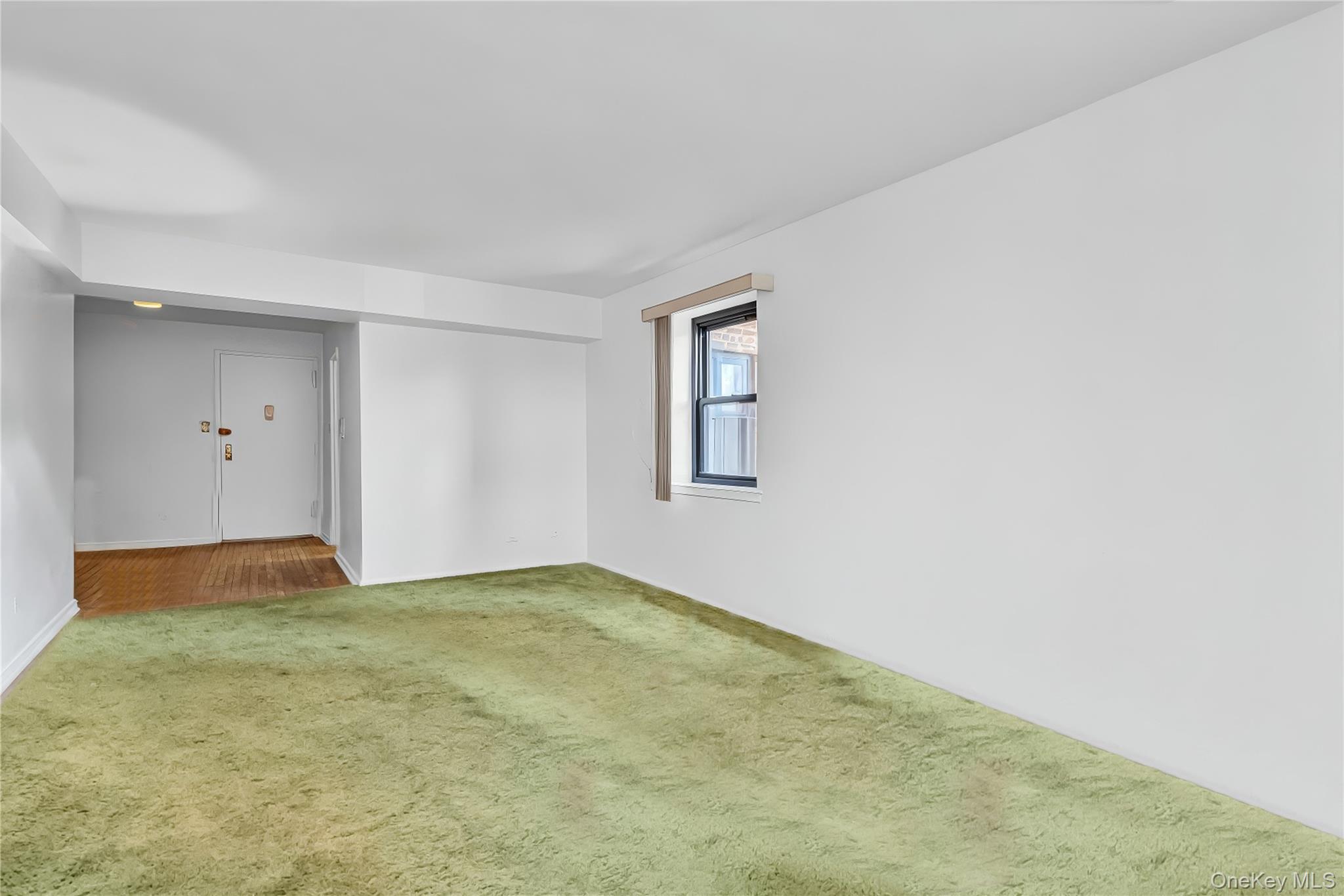31-70 138th Street, Unit 3H Queens, NY 11354 - Photo 8 of 18 a view of an empty room