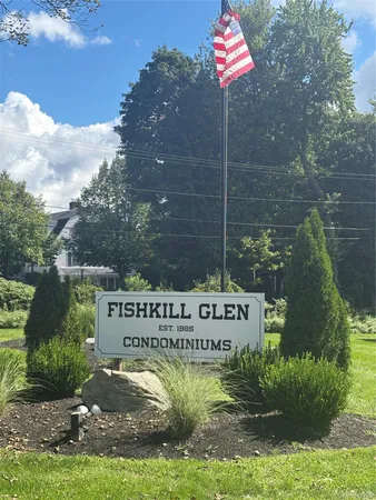 $1,995 | 4 Fishkill Glen Drive, Unit C, Fishkill, NY 12524