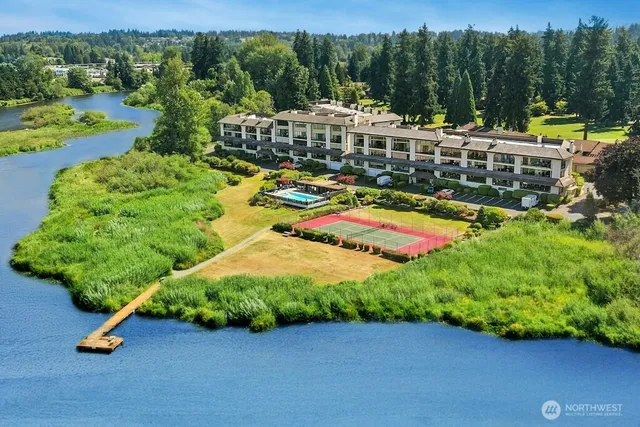 $868,000 | 16925 Inglewood Road Northeast, Unit B305, Kenmore, WA 98028