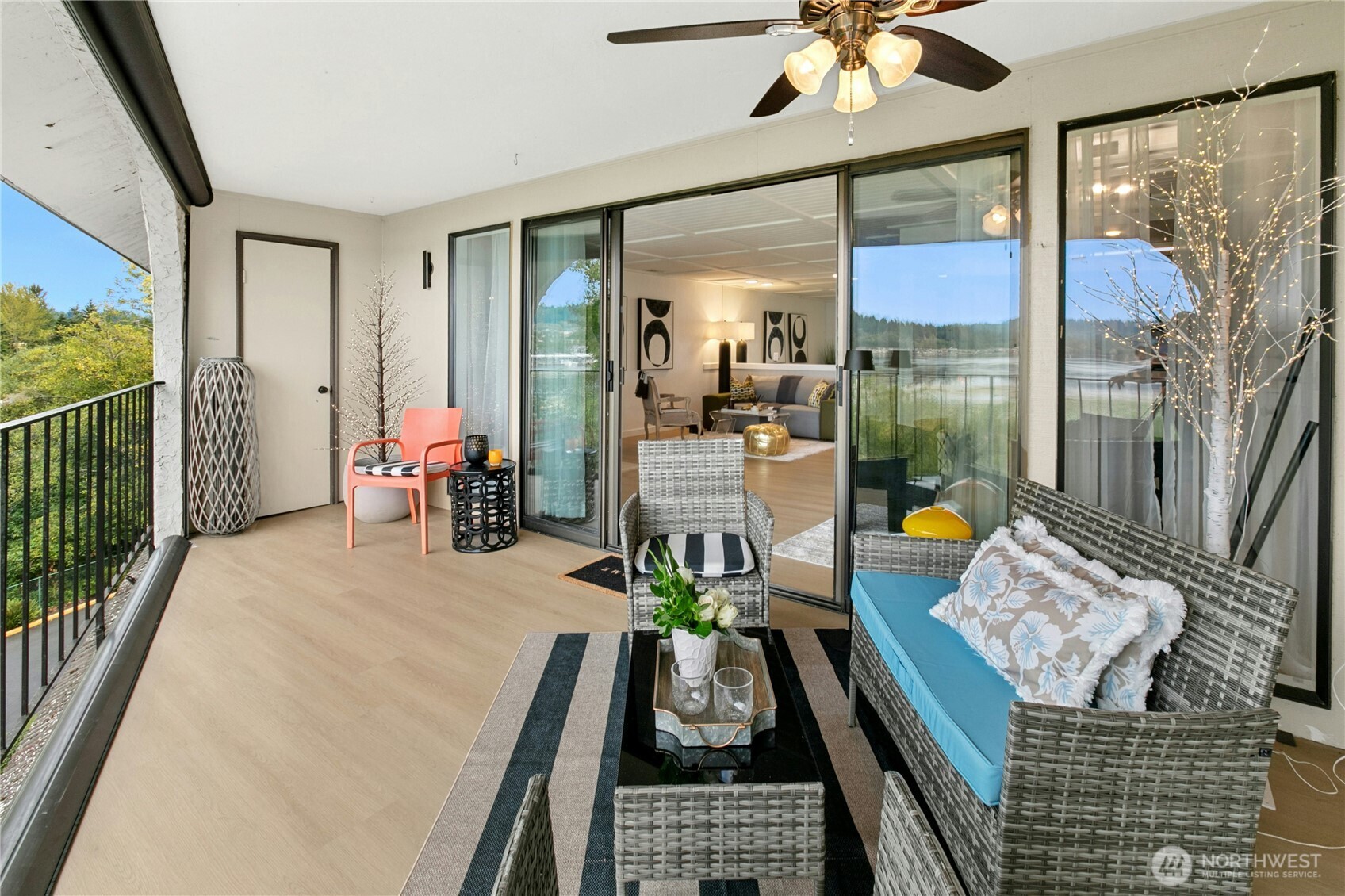 16925 Inglewood Road Northeast, Unit B305 Kenmore, WA 98028 - Photo 13 of 34