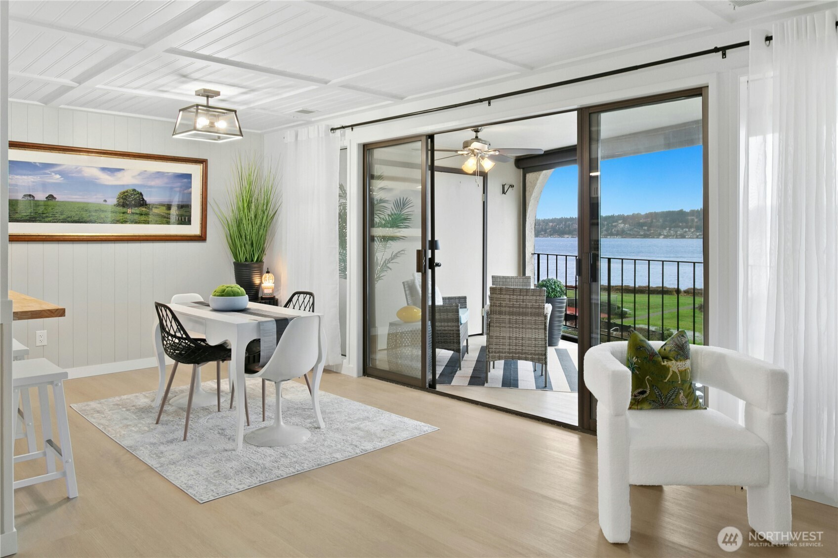 16925 Inglewood Road Northeast, Unit B305 Kenmore, WA 98028 - Photo 17 of 34