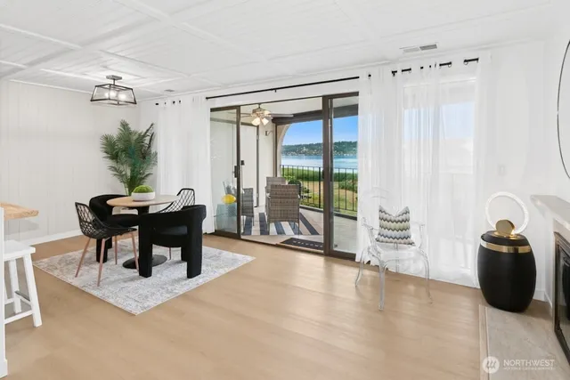 $868,000 | 16925 Inglewood Road Northeast, Unit B305, Kenmore, WA 98028