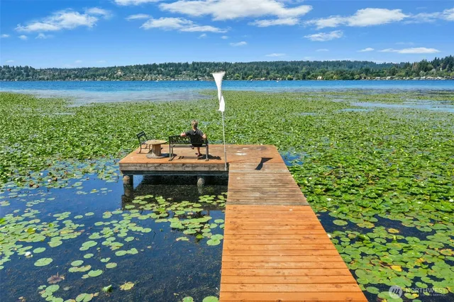 $868,000 | 16925 Inglewood Road Northeast, Unit B305, Kenmore, WA 98028