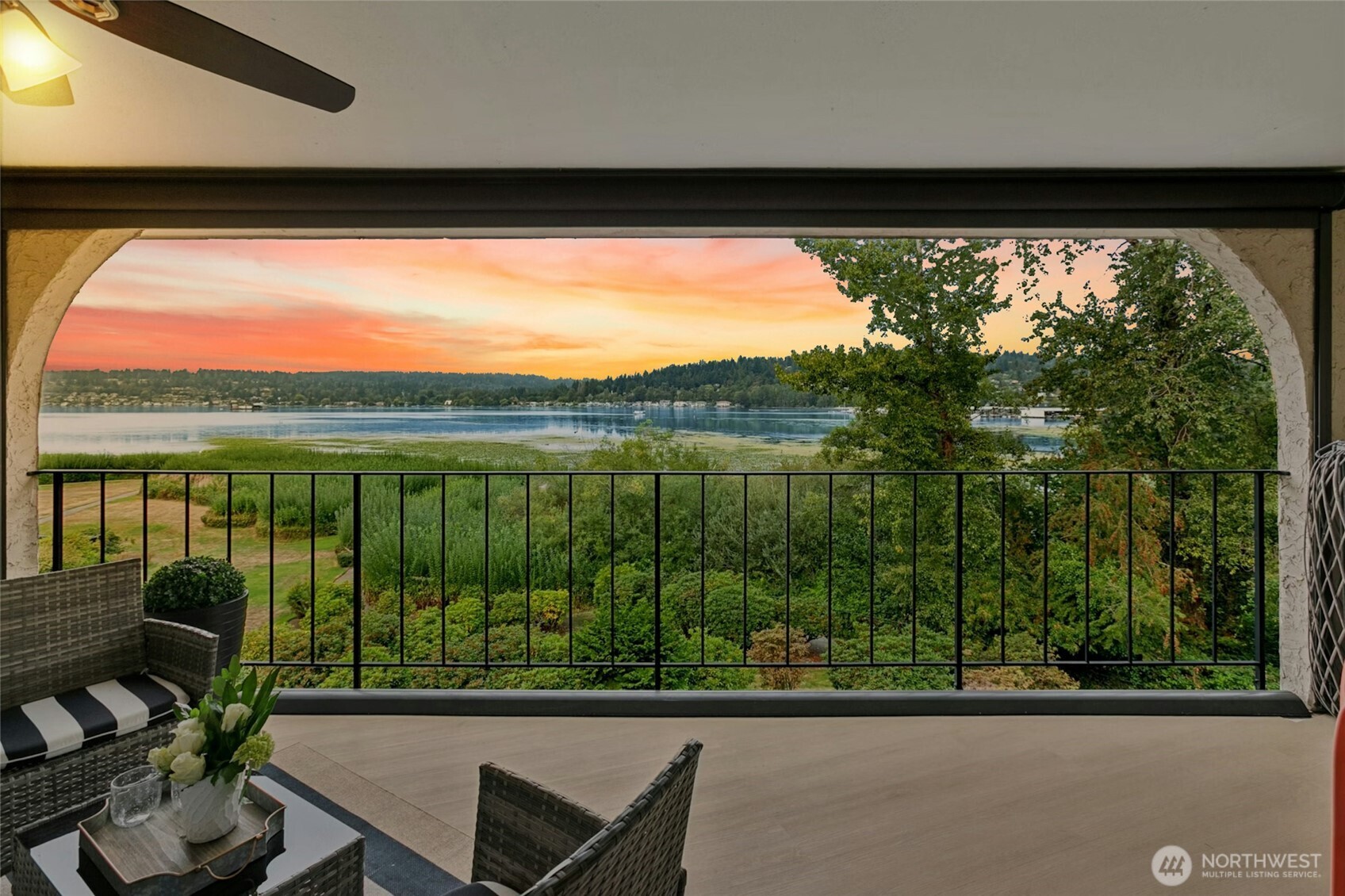 16925 Inglewood Road Northeast, Unit B305 Kenmore, WA 98028 - Photo 4 of 34