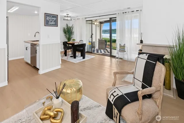 $868,000 | 16925 Inglewood Road Northeast, Unit B305, Kenmore, WA 98028