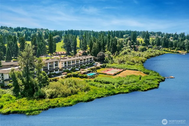 $868,000 | 16925 Inglewood Road Northeast, Unit B305, Kenmore, WA 98028