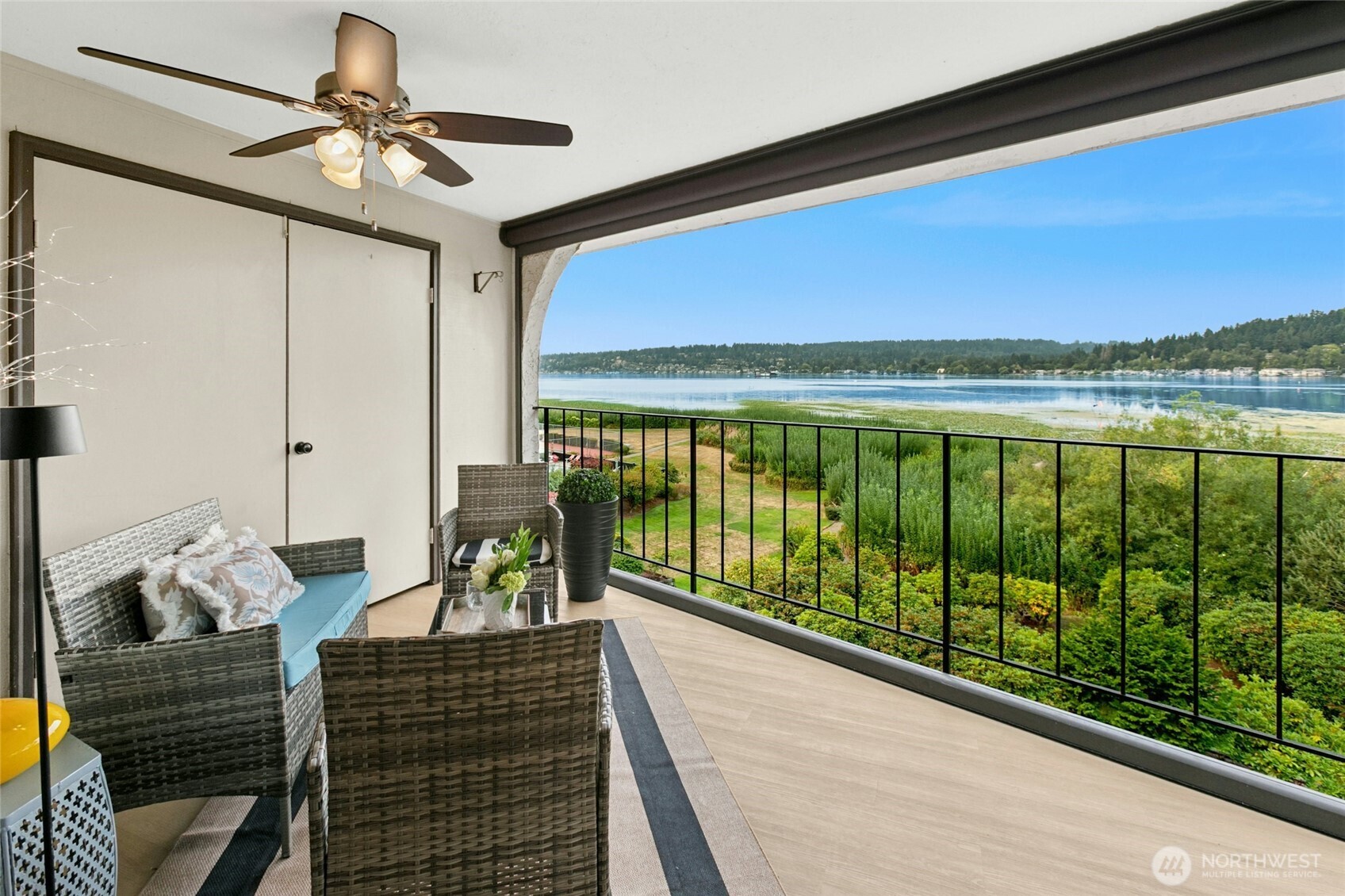 16925 Inglewood Road Northeast, Unit B305 Kenmore, WA 98028 - Photo 9 of 34