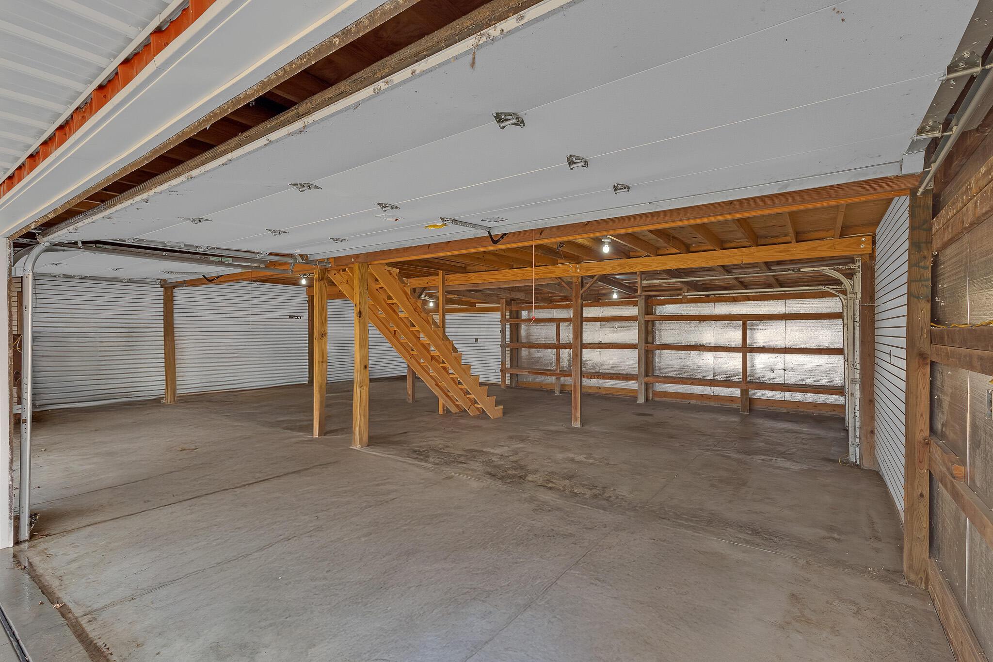 12281 London Road Orient, OH 43146 - Photo 19 of 31 3 Car Garage