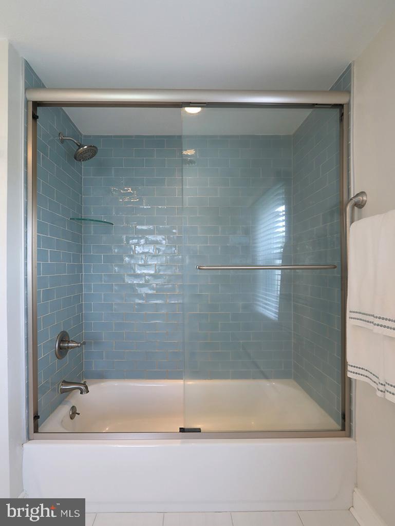 2605 York Road Lewes, DE 19958 - Photo 25 of 50 Gorgeous new shower tile!
