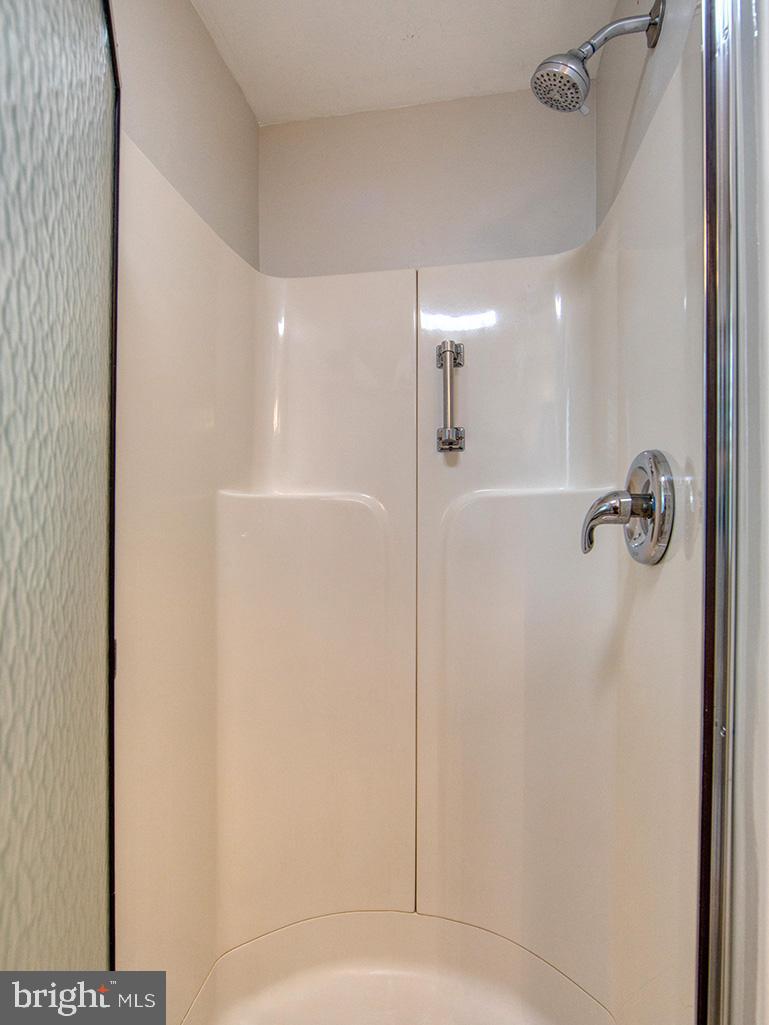 2605 York Road Lewes, DE 19958 - Photo 33 of 50 Guest Bathroom Shower