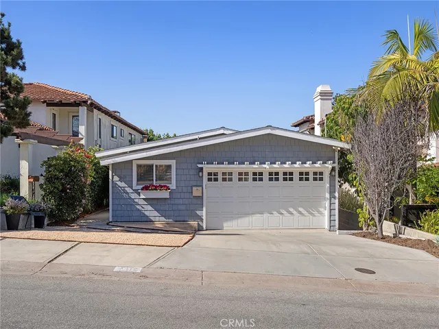 $3,275,000 | 2317 Elm Avenue, Manhattan Beach, CA 90266