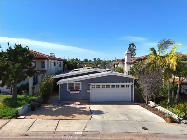 $3,275,000 | 2317 Elm Avenue, Manhattan Beach, CA 90266