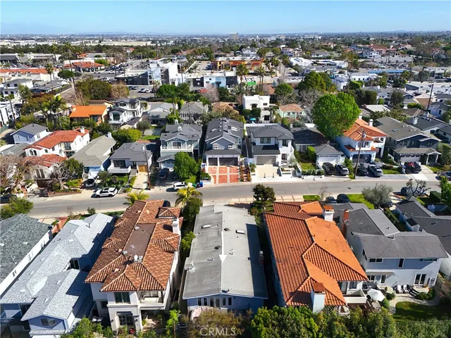 $3,275,000 | 2317 Elm Avenue, Manhattan Beach, CA 90266