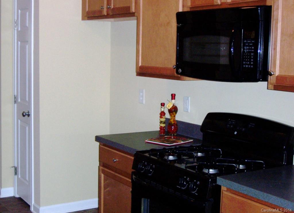 411 Windsor Gate Drive, Unit 11 Fort Mill, SC 29708 - Photo 4 of 20