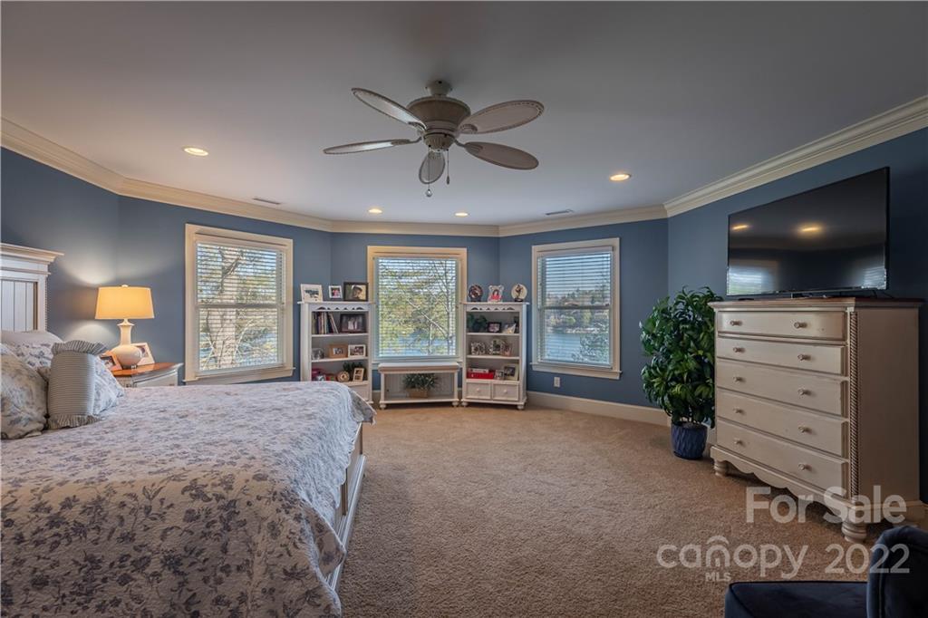 1849 Southpointe Drive Morganton, NC 28655 - Photo 20 of 48 a living room with furniture and a flat screen tv