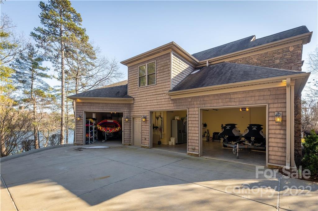 1849 Southpointe Drive Morganton, NC 28655 - Photo 41 of 48 a view of a livingroom with a chair and a fireplace