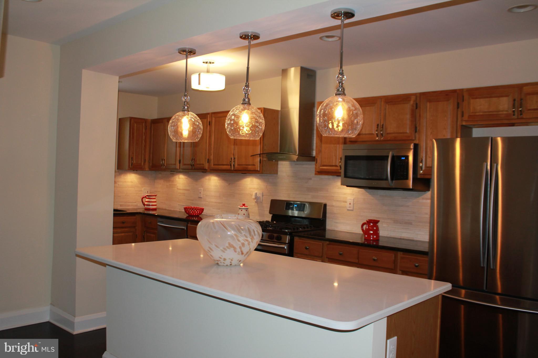 4630 Rokeby Road Baltimore, MD 21229 - Photo 12 of 48
