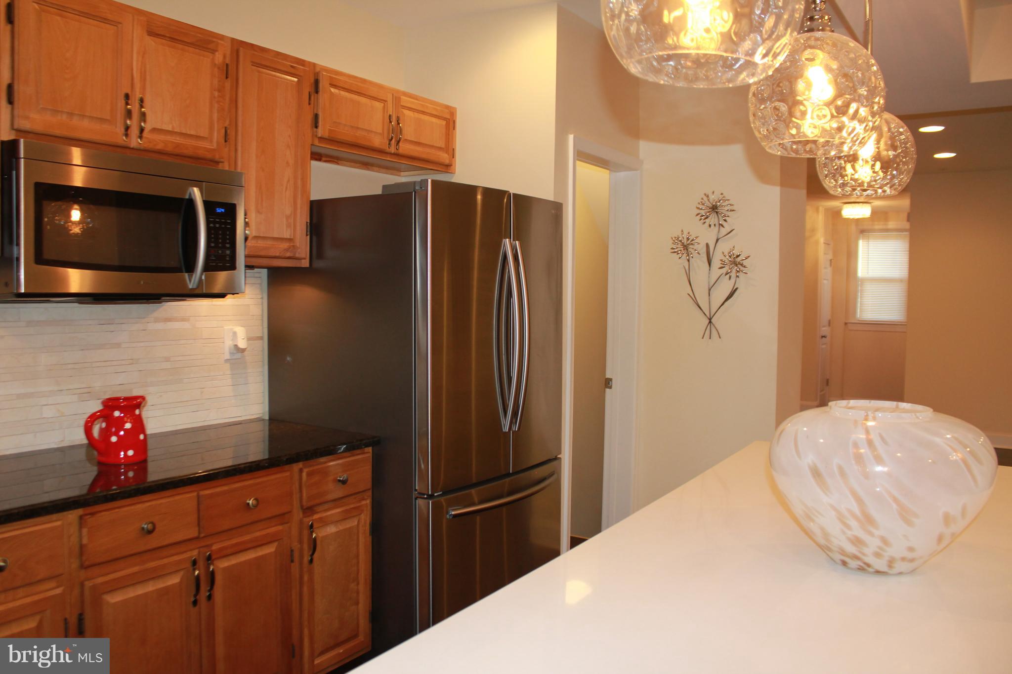 4630 Rokeby Road Baltimore, MD 21229 - Photo 14 of 48