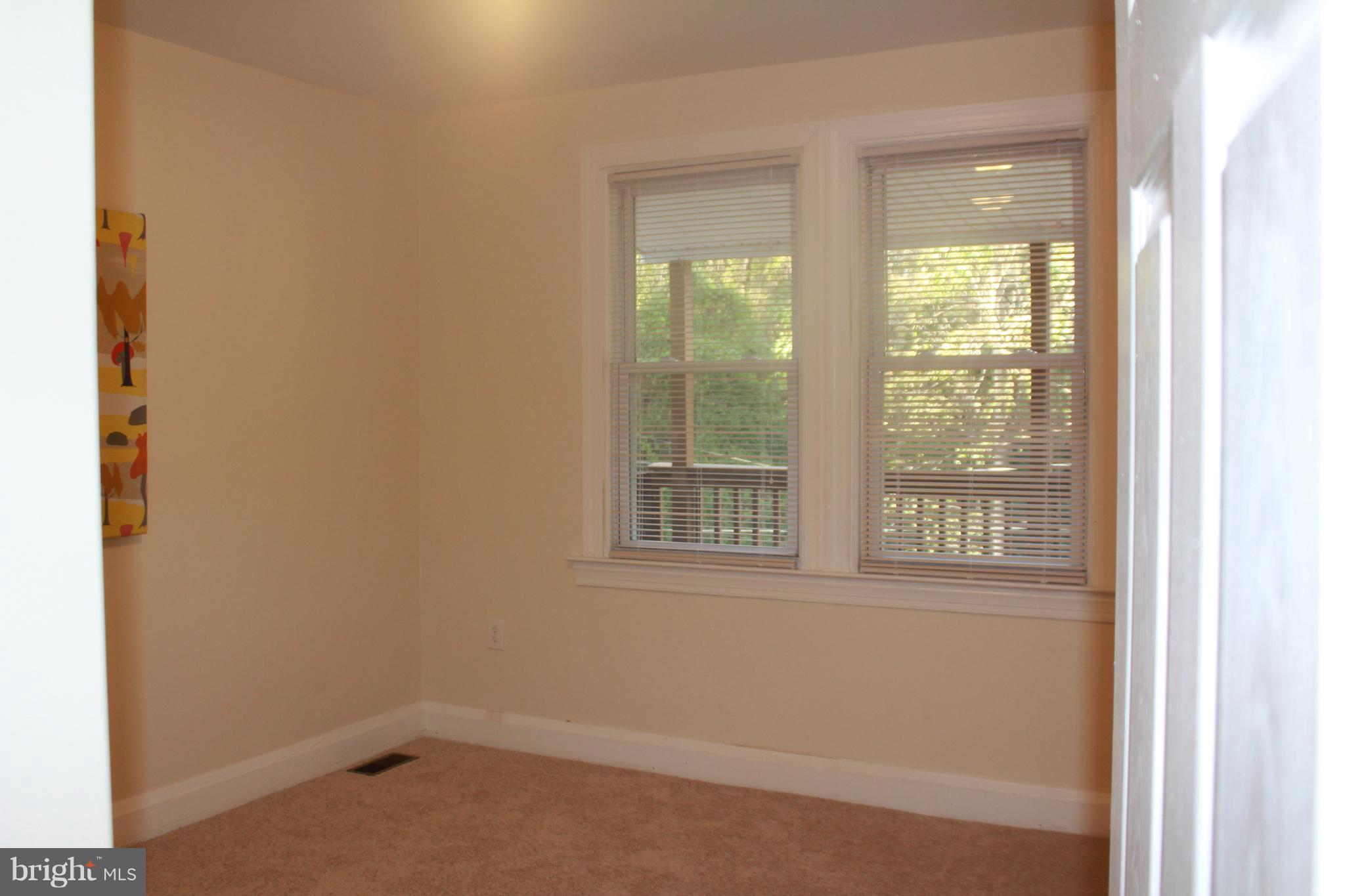 4630 Rokeby Road Baltimore, MD 21229 - Photo 28 of 48 Middle Bedroom