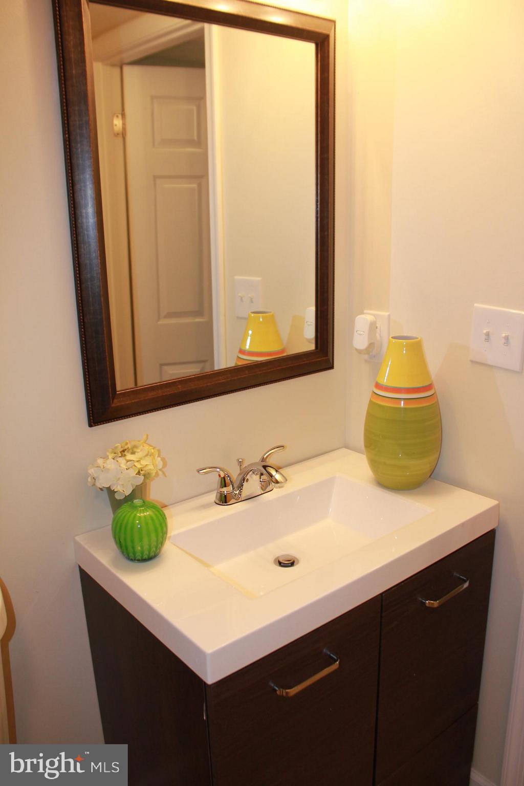 4630 Rokeby Road Baltimore, MD 21229 - Photo 42 of 48 Lower Level Full Bath