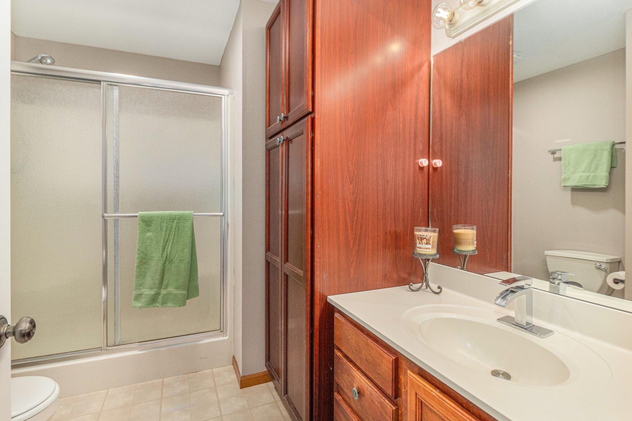 1399 Rowley Street Valparaiso, IN 46385 - Photo 14 of 26 2038x1359