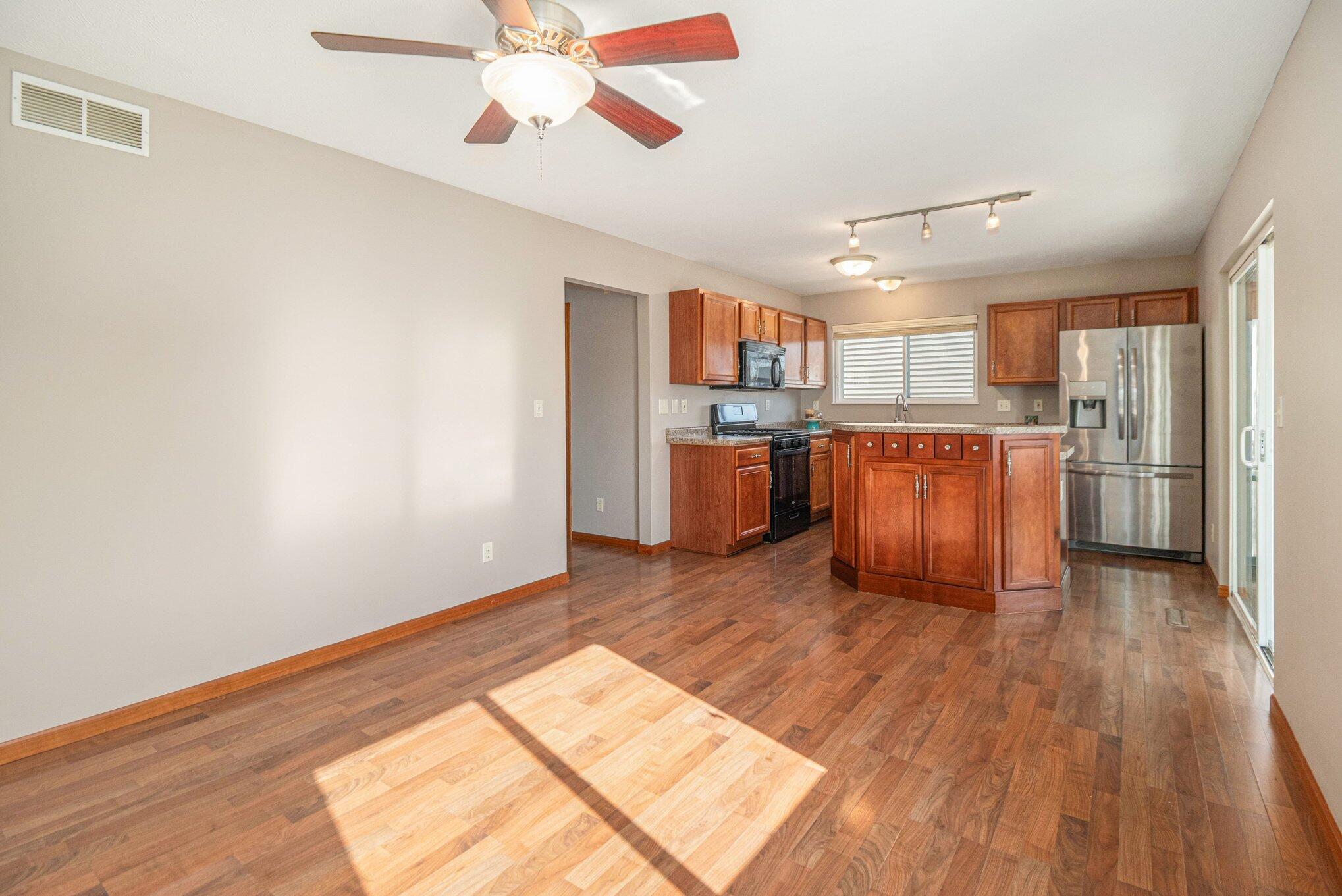 1399 Rowley Street Valparaiso, IN 46385 - Photo 7 of 26 2038x1361
