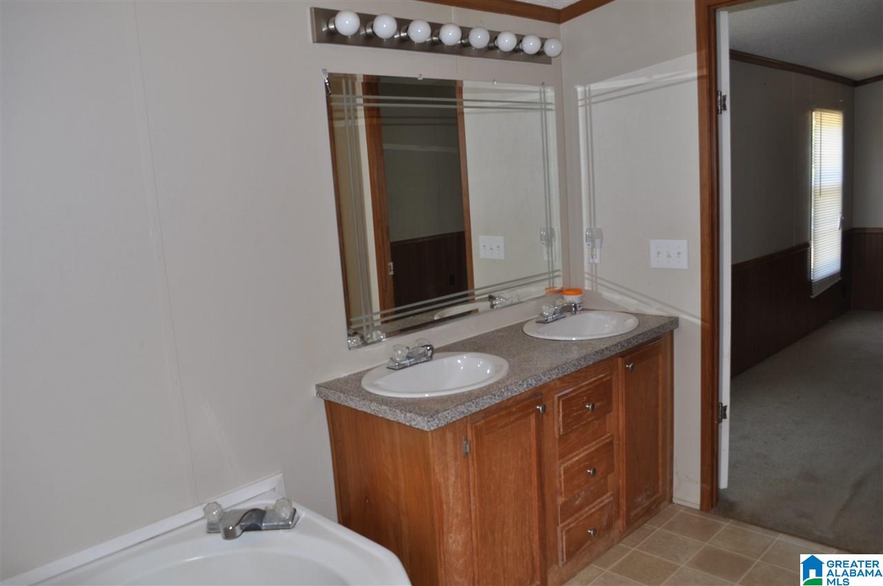 9488 County Road 9 Clanton, AL 35045 - Photo 11 of 18