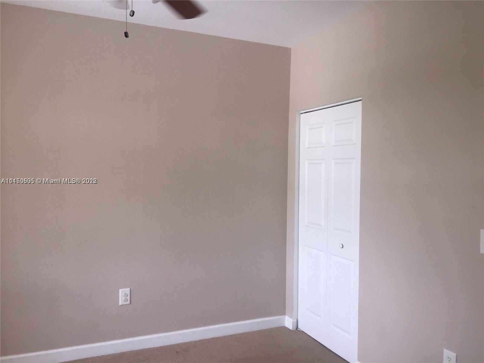 Oasis Homestead, FL 33033 - Photo 13 of 15