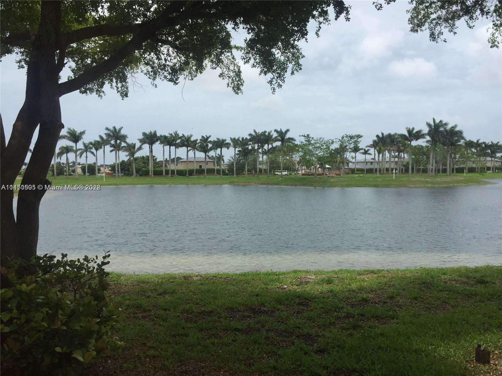 Oasis Homestead, FL 33033 - Photo 3 of 15