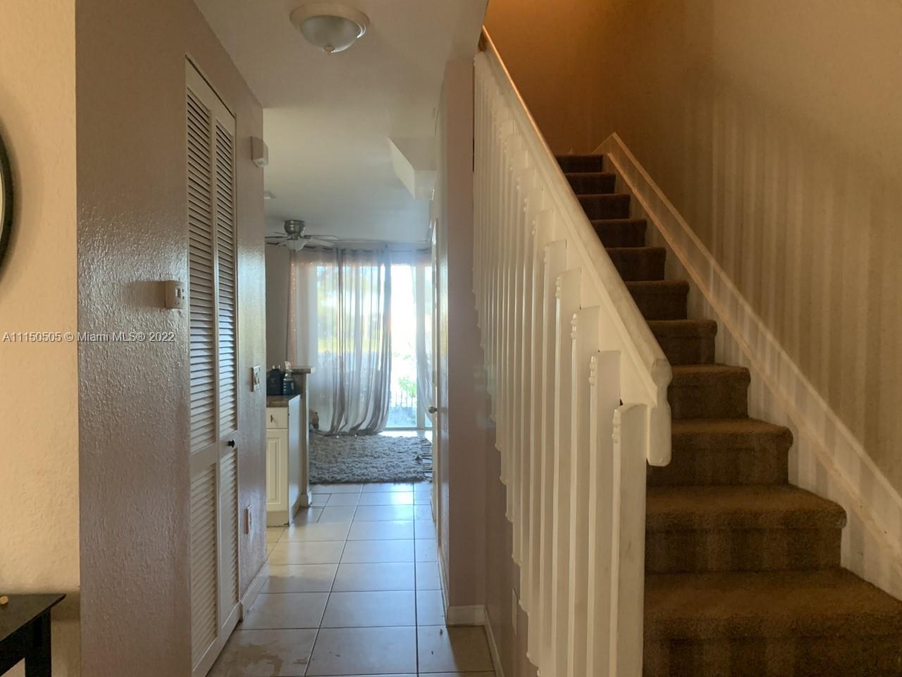 Oasis Homestead, FL 33033 - Photo 9 of 15