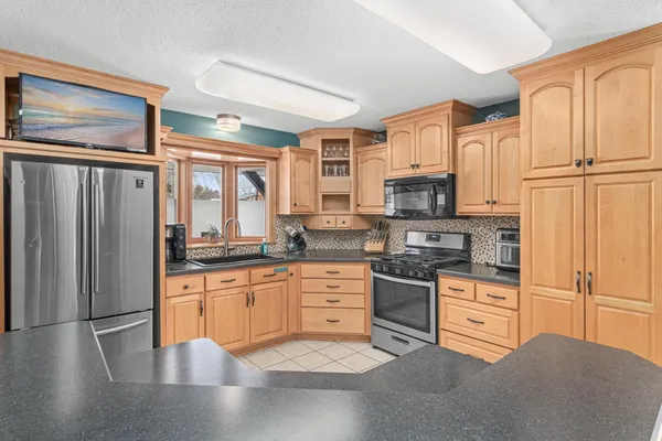$470,000 | 7809 119th Avenue North, Champlin, MN 55316