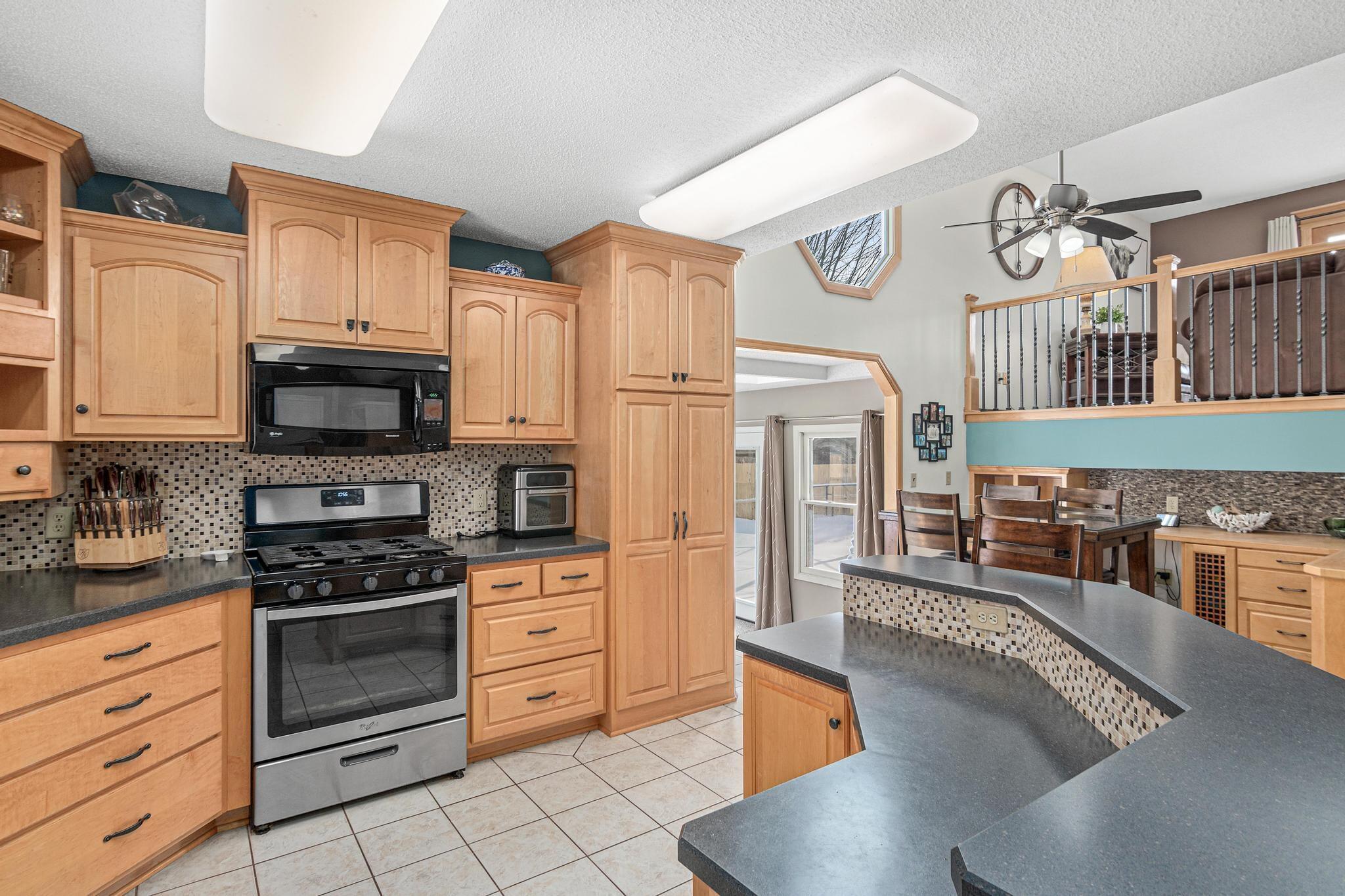 7809 119th Avenue North Champlin, MN 55316 - Photo 4 of 32