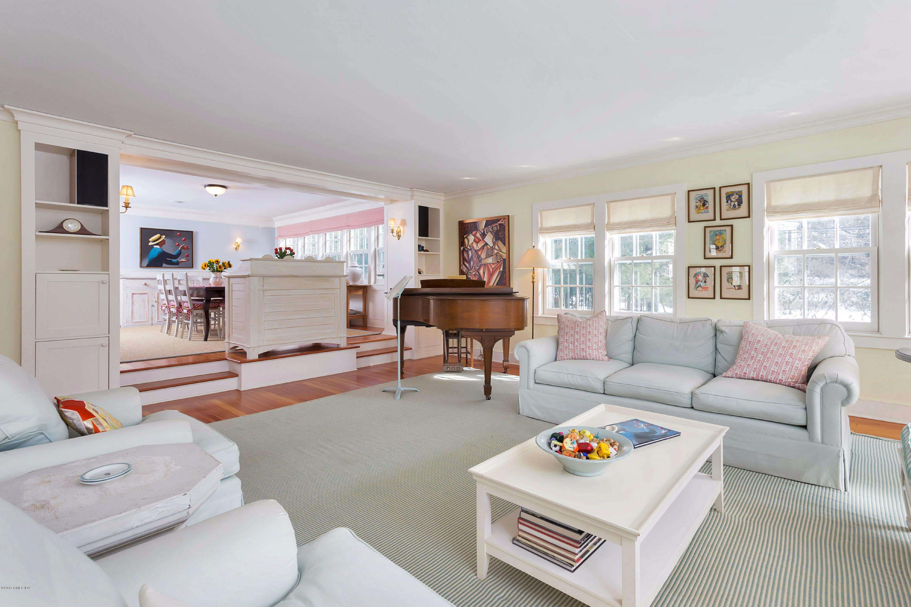 49 Gilliam Lane Riverside, CT 06878 - Photo 8 of 38 a living room with furniture and a large window