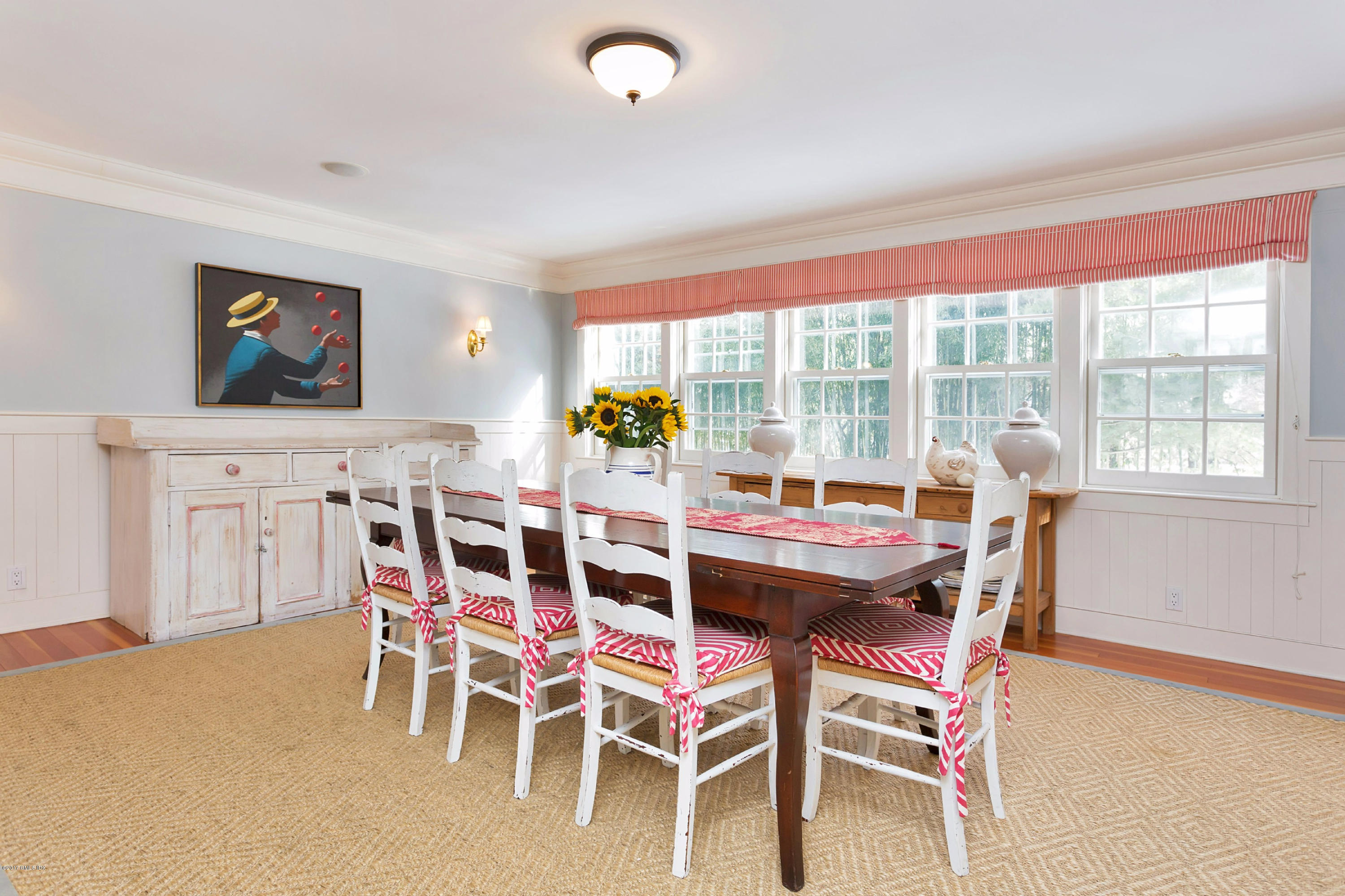 49 Gilliam Lane Riverside, CT 06878 - Photo 10 of 38 a dining room with furniture and window