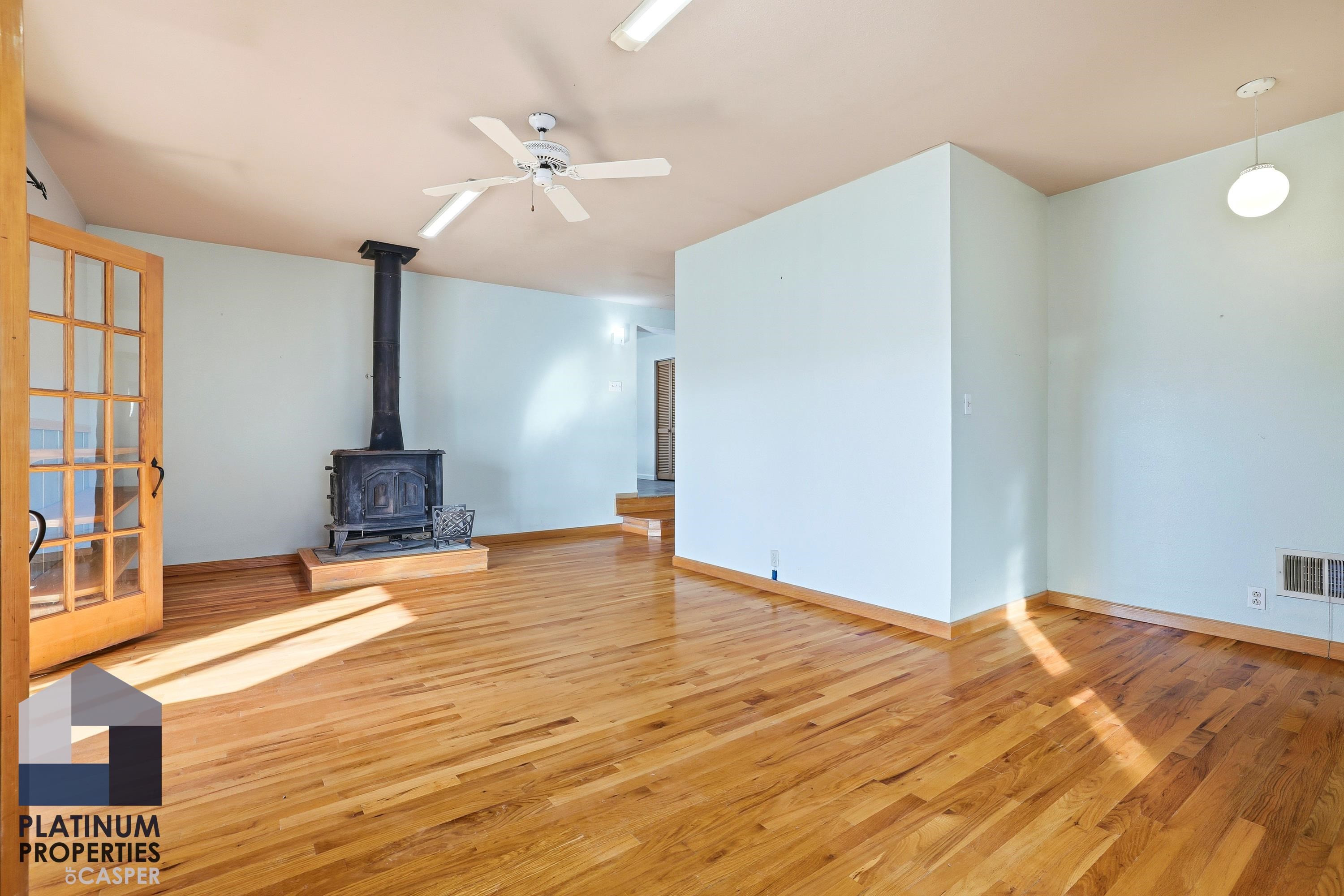 321 Lily Street Casper, WY 82604 - Photo 7 of 40