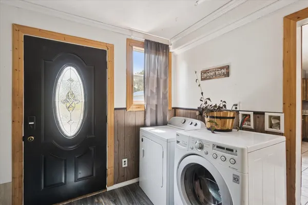 $799,900 | 10374 Douglas Road, Osceola, IN 46561