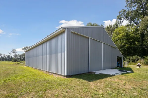 $799,900 | 10374 Douglas Road, Osceola, IN 46561