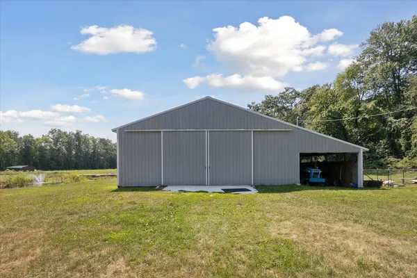 $799,900 | 10374 Douglas Road, Osceola, IN 46561