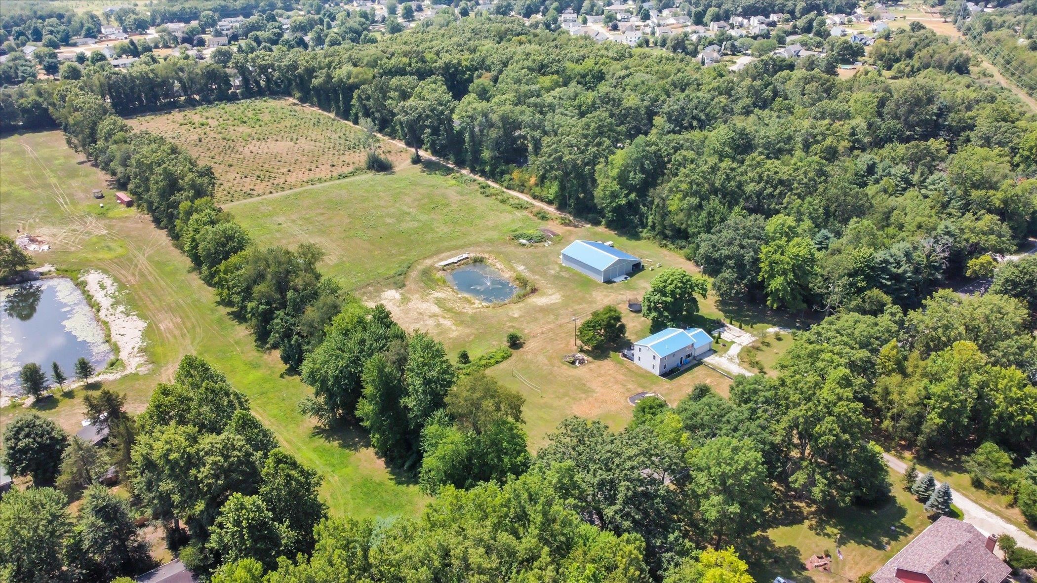 10374 Douglas Road Osceola, IN 46561 - Photo 3 of 36