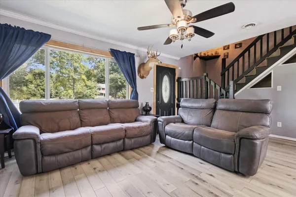 $799,900 | 10374 Douglas Road, Osceola, IN 46561