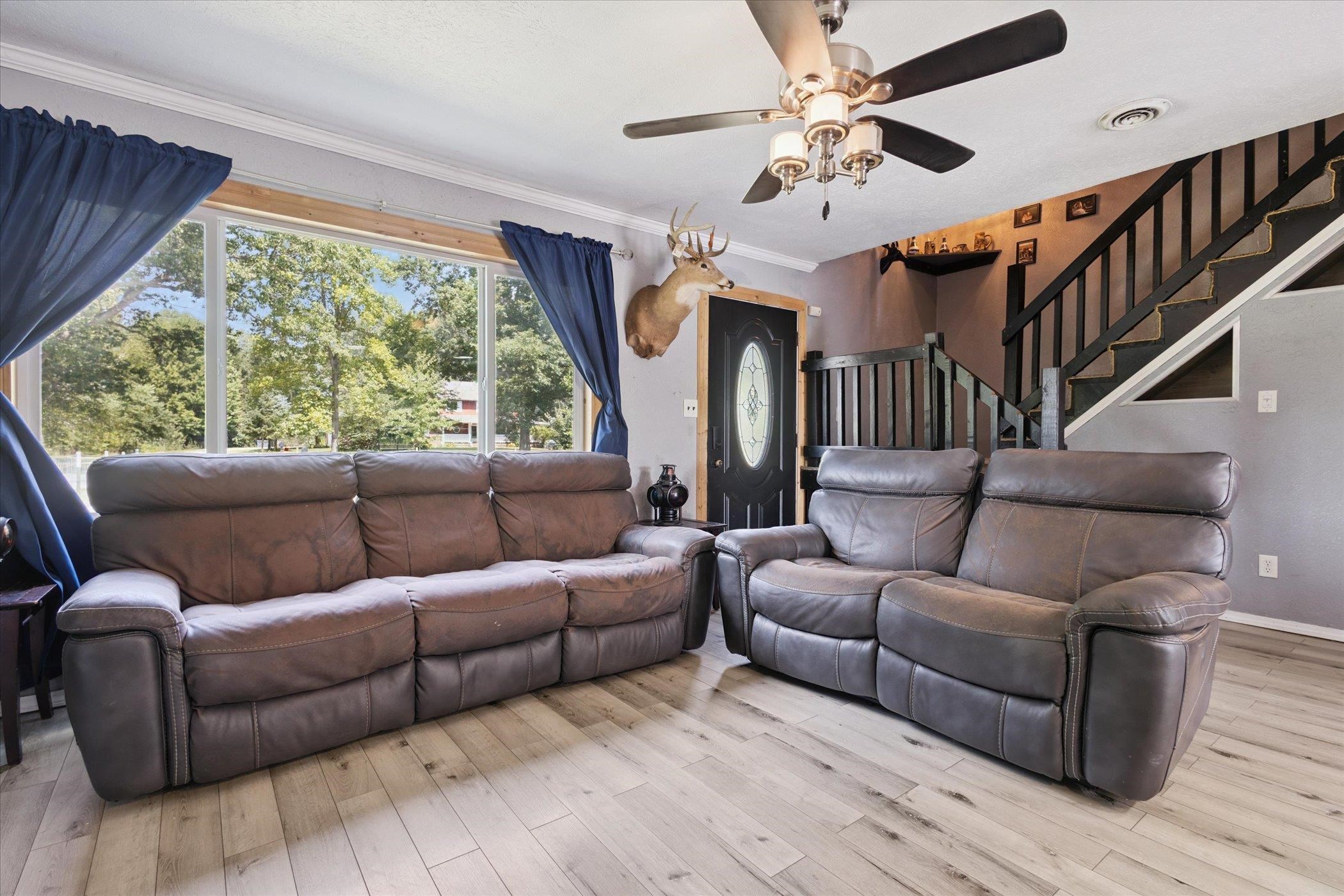 10374 Douglas Road Osceola, IN 46561 - Photo 7 of 36