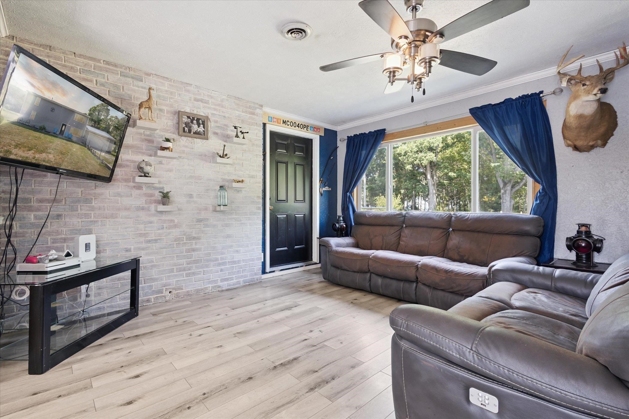 10374 Douglas Road Osceola, IN 46561 - Photo 7 of 36